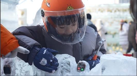 冻一天的儿童电话手表还能正常工作么凯发k8网站冰雪世界极寒挑战 冰(图6)